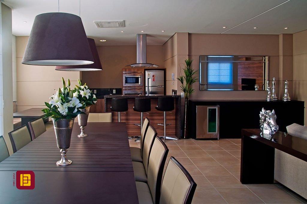 Apartamento com 69m², 3 quartos (sendo 1 suíte), 1 garagem, no bairro Itacorubi em Florianópolis
