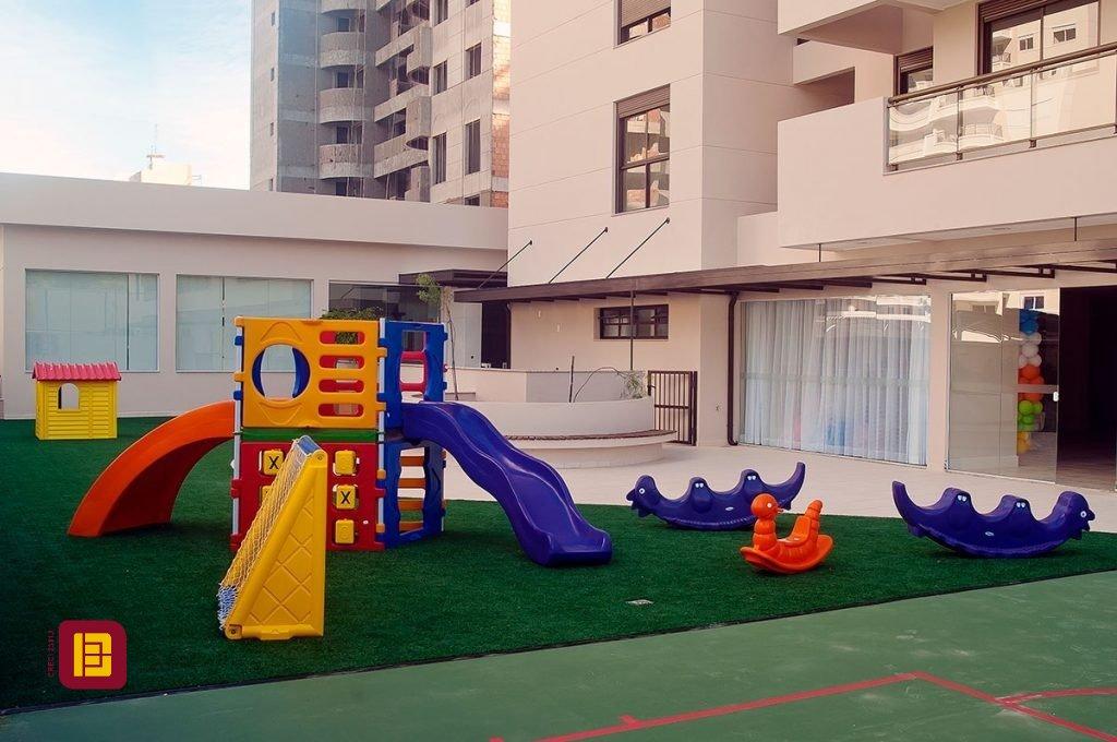 Apartamento com 69m², 3 quartos (sendo 1 suíte), 1 garagem, no bairro Itacorubi em Florianópolis