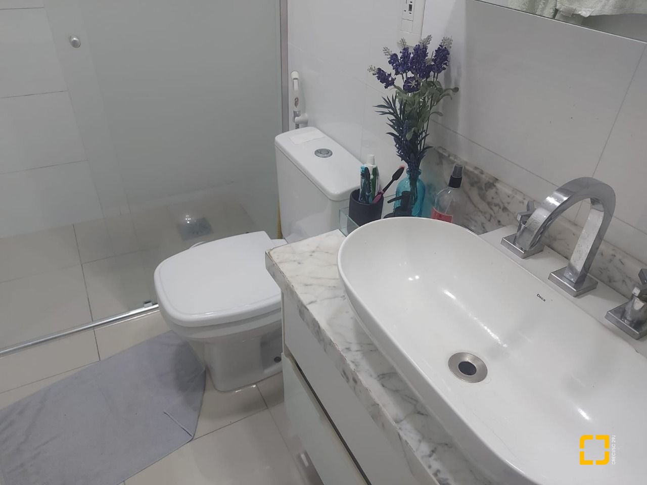 Apartamento com 69m², 3 quartos (sendo 1 suíte), 1 garagem, no bairro Itacorubi em Florianópolis