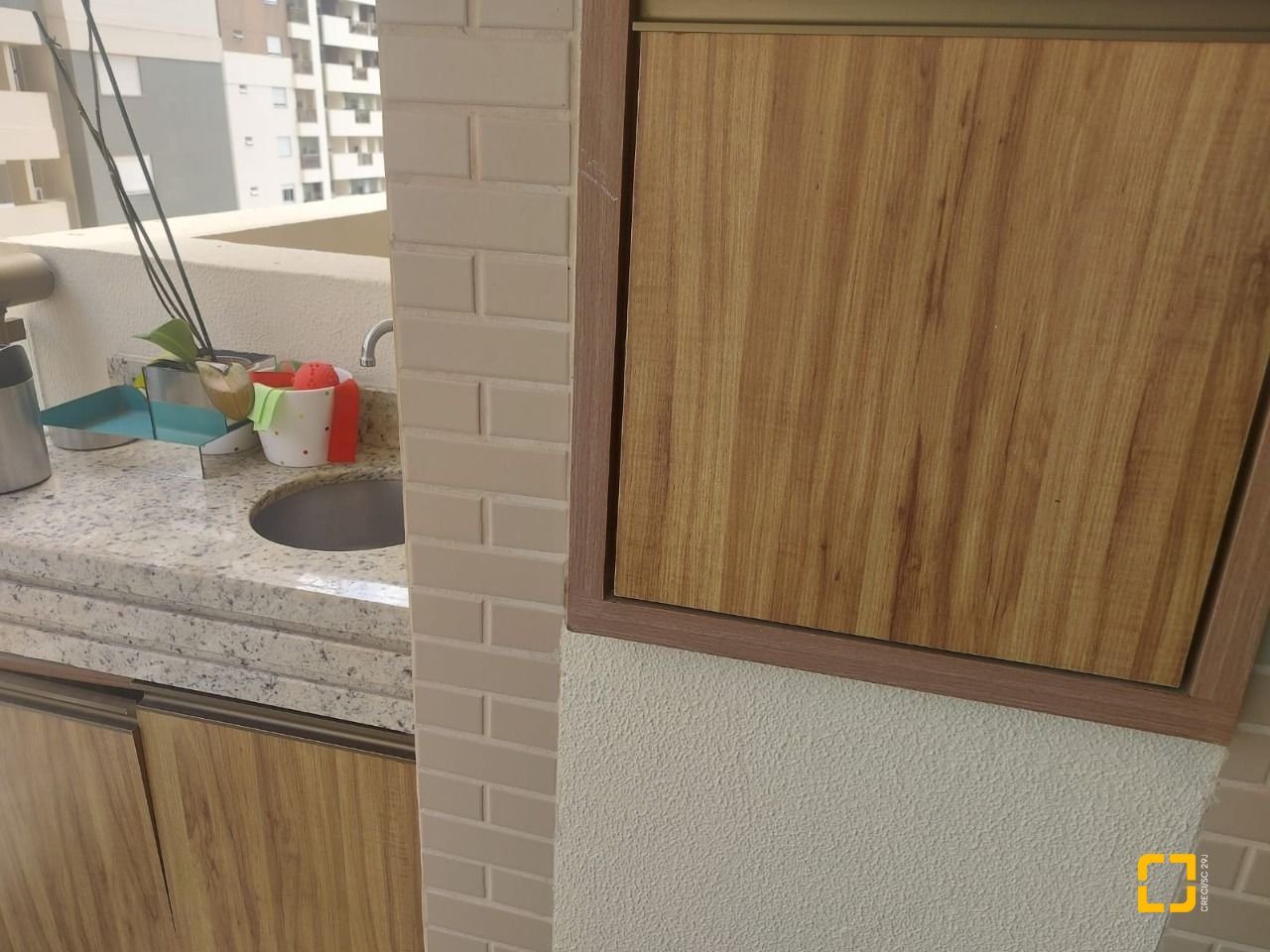 Apartamento com 69m², 3 quartos (sendo 1 suíte), 1 garagem, no bairro Itacorubi em Florianópolis