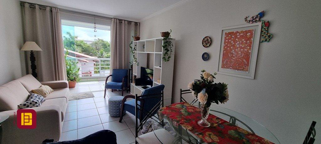 Apartamento com 74m², 4 quartos (sendo 2 suítes), 1 garagem, no bairro Canasvieiras em Florianópolis