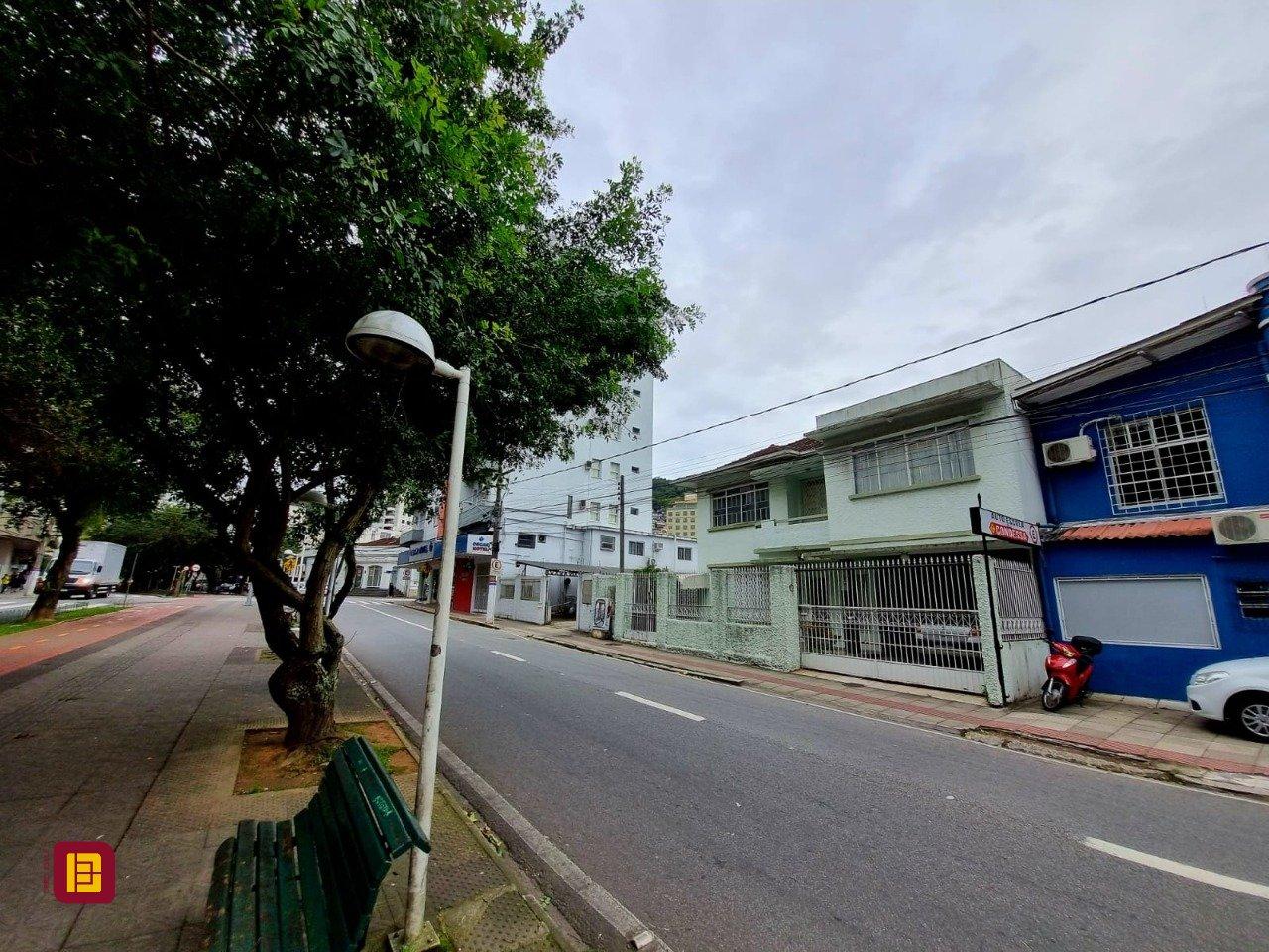 Casa com 126m², no bairro Centro em Florianópolis