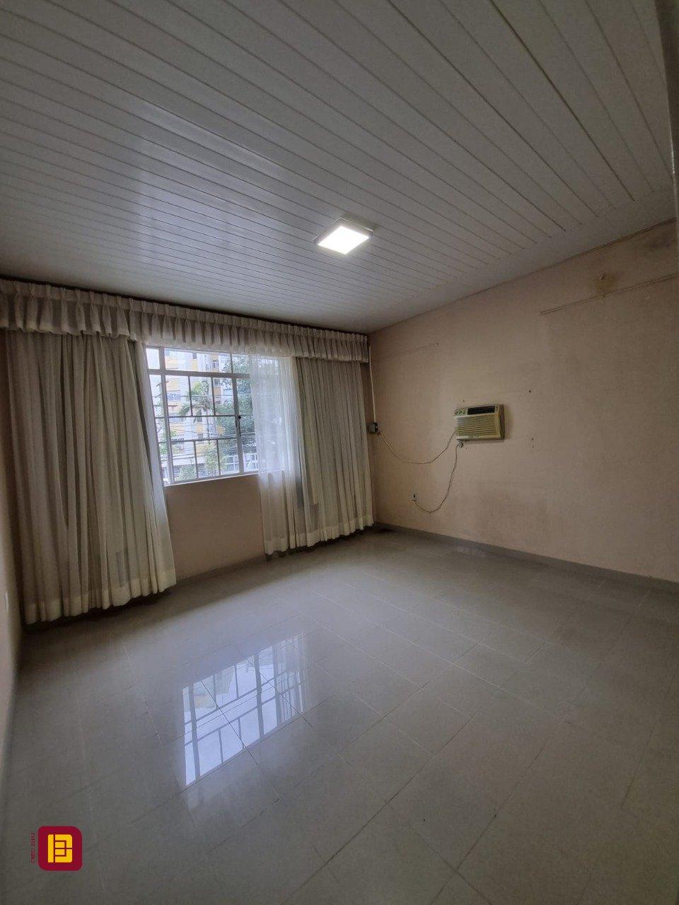 Casa com 126m², no bairro Centro em Florianópolis