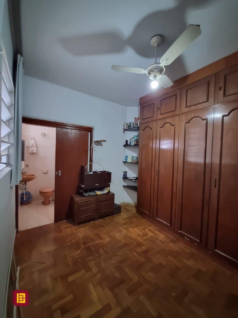 Casa com 126m², no bairro Centro em Florianópolis