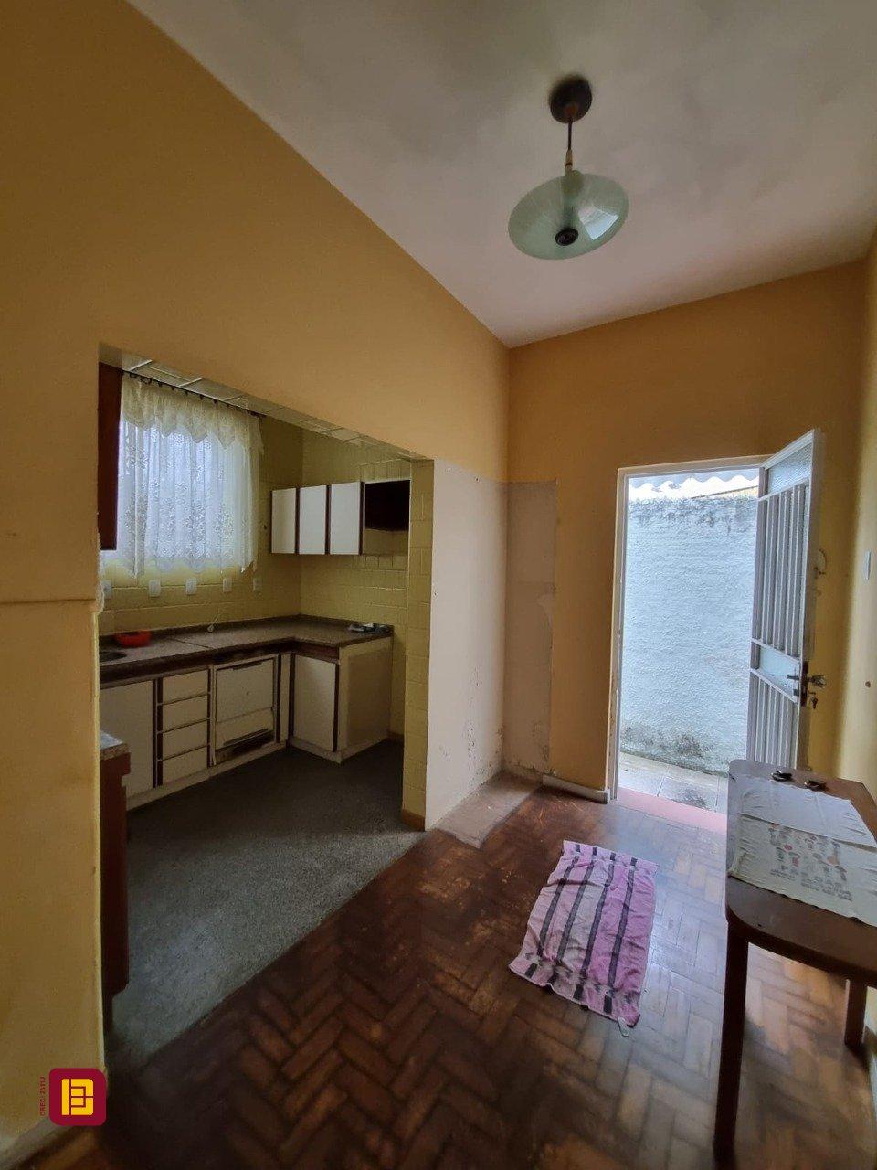Casa com 126m², no bairro Centro em Florianópolis