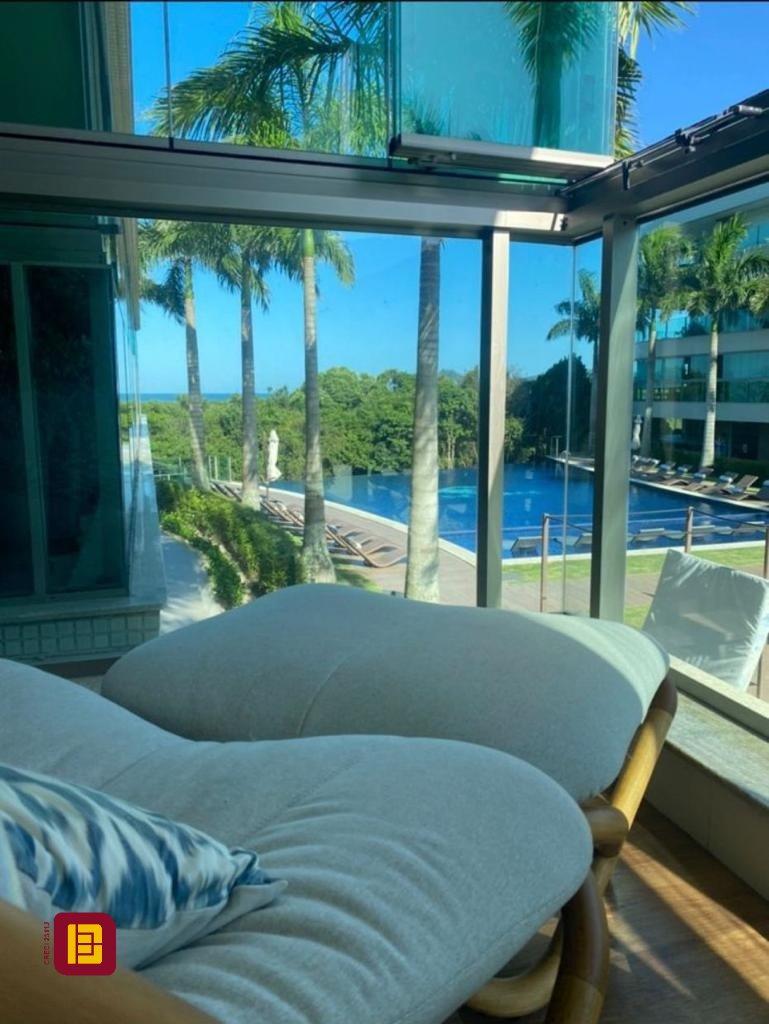 Apartamento com 305m², 5 quartos (sendo 1 suíte), 4 garagens, no bairro Campeche em Florianópolis