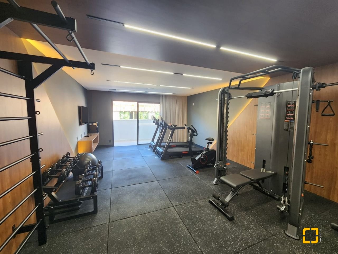 Apartamento com 31m², 1 quarto, 1 garagem, no bairro Centro em Florianópolis