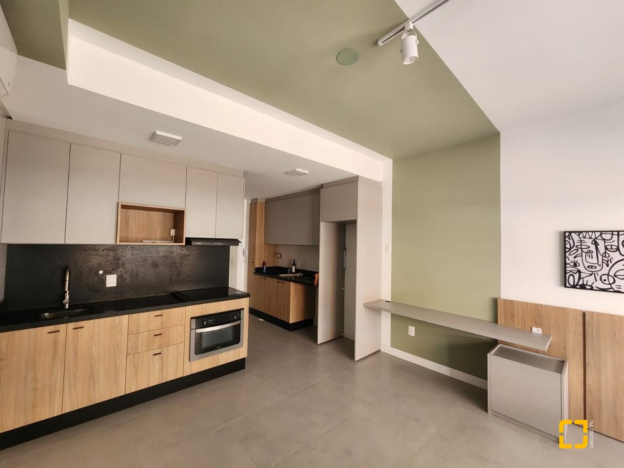 Apartamento com 31m², 1 quarto, 1 garagem, no bairro Centro em Florianópolis