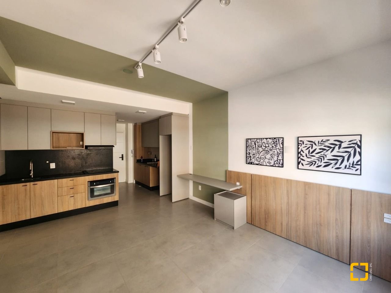 Apartamento com 31m², 1 quarto, 1 garagem, no bairro Centro em Florianópolis