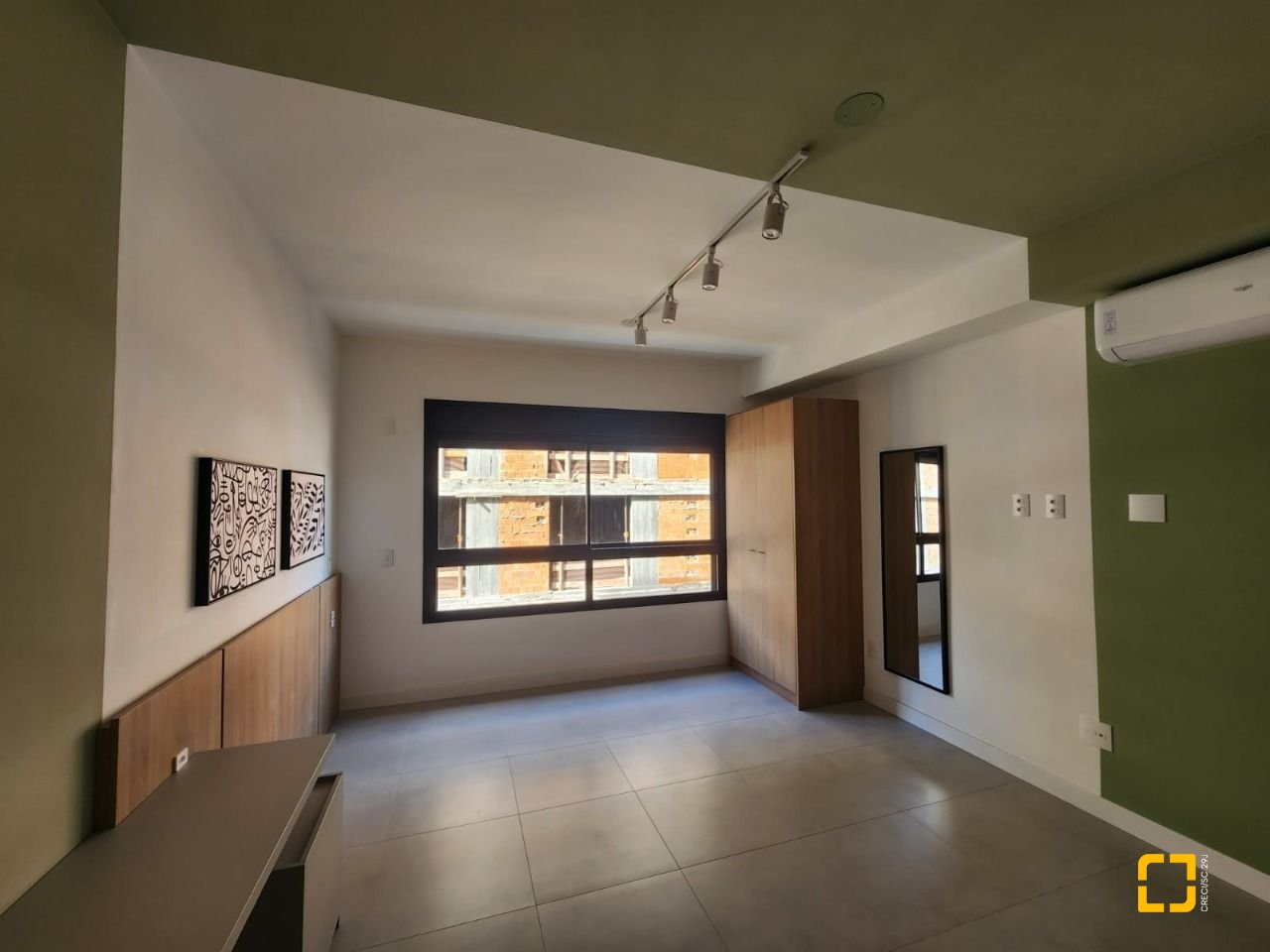 Apartamento com 31m², 1 quarto, 1 garagem, no bairro Centro em Florianópolis
