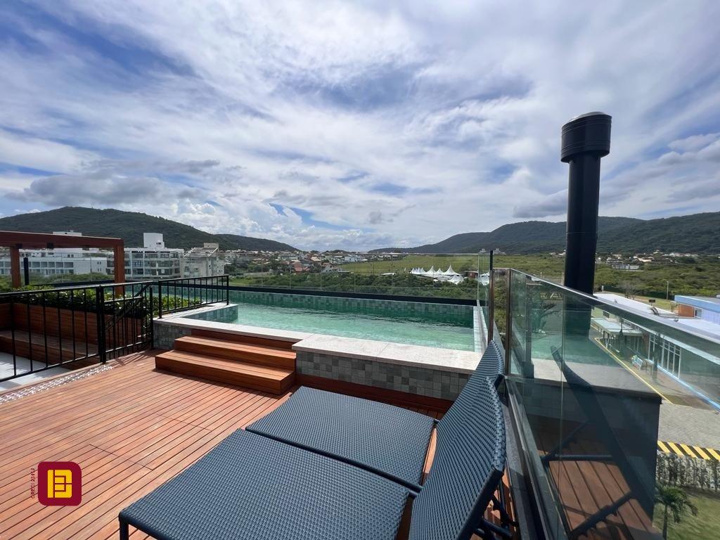 Loft com 42m², 1 quarto (sendo 1 suíte), 1 garagem, no bairro Novo Campeche em Florianópolis