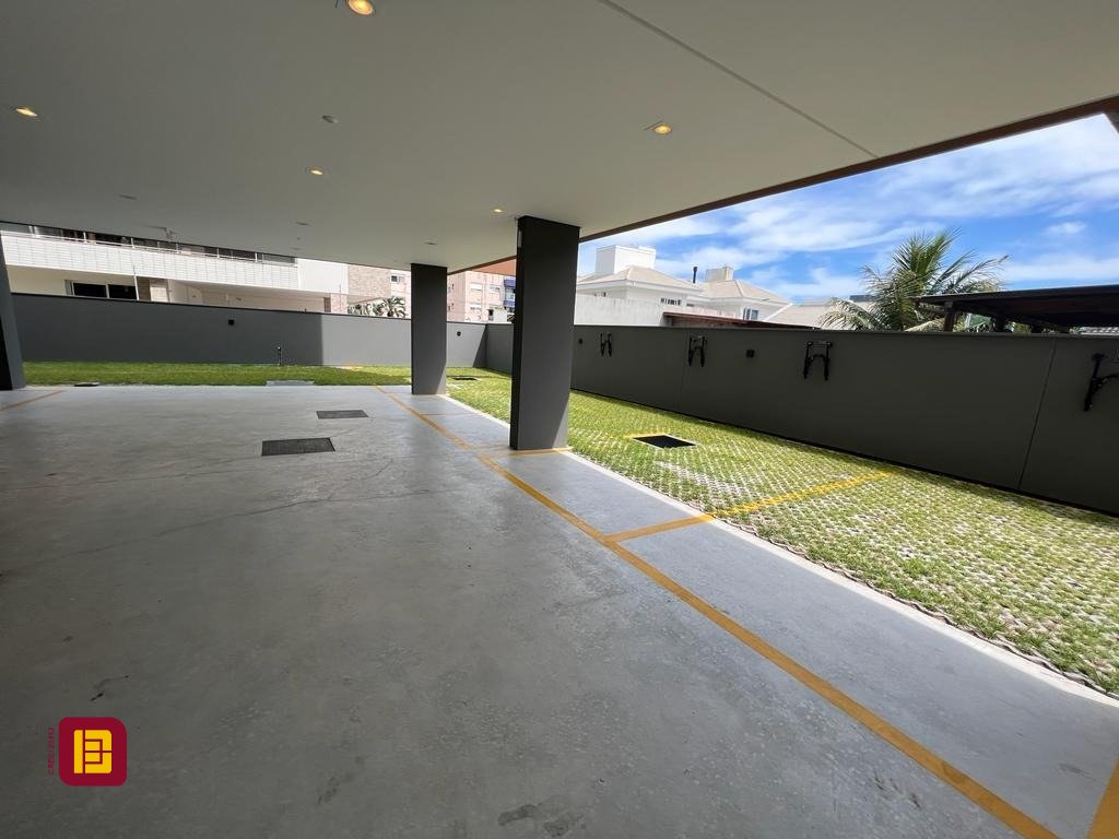 Loft com 42m², 1 quarto (sendo 1 suíte), 1 garagem, no bairro Novo Campeche em Florianópolis