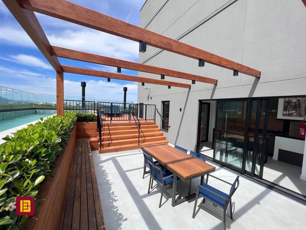 Loft com 42m², 1 quarto (sendo 1 suíte), 1 garagem, no bairro Novo Campeche em Florianópolis