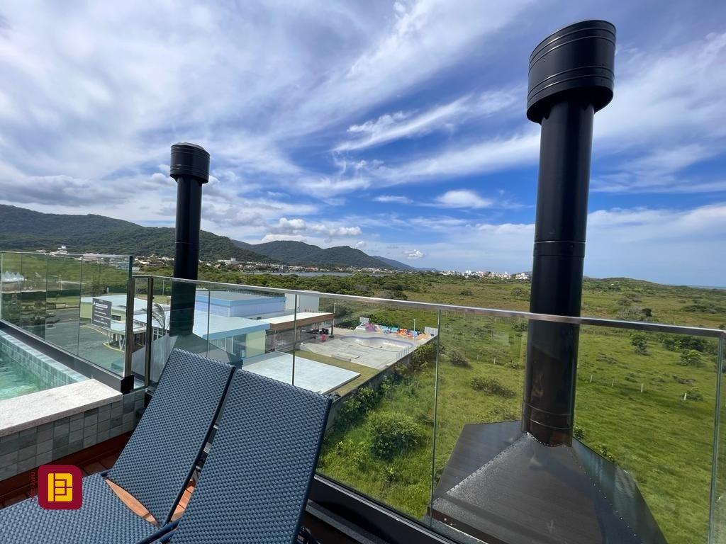 Loft com 42m², 1 quarto (sendo 1 suíte), 1 garagem, no bairro Novo Campeche em Florianópolis