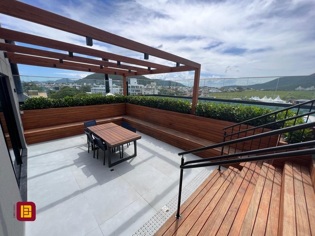 Loft com 42m², 1 quarto (sendo 1 suíte), 1 garagem, no bairro Novo Campeche em Florianópolis