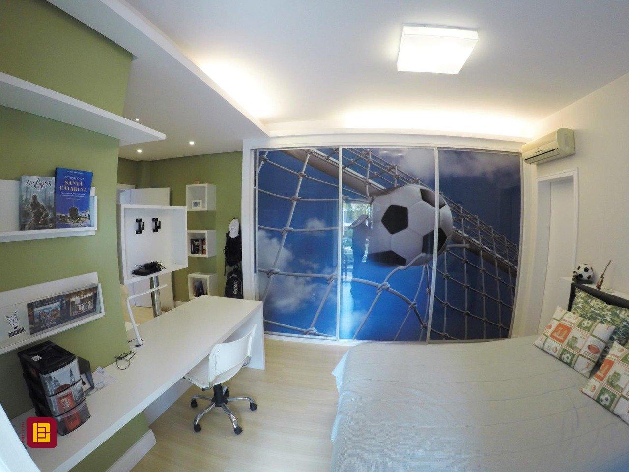 Casa de Condomínio com 393m², 4 quartos (sendo 4 suítes), 2 garagens, no bairro Santa Mônica em Florianópolis