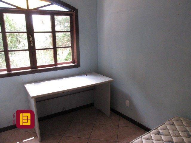 Casa com 160m², 5 quartos (sendo 1 suíte), 2 garagens, no bairro Saco dos Limões em Florianópolis