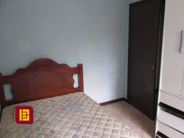 Casa com 160m², 5 quartos (sendo 1 suíte), 2 garagens, no bairro Saco dos Limões em Florianópolis