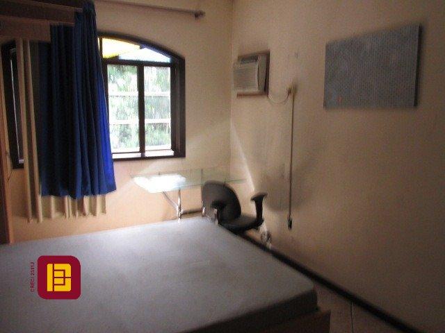 Casa com 160m², 5 quartos (sendo 1 suíte), 2 garagens, no bairro Saco dos Limões em Florianópolis