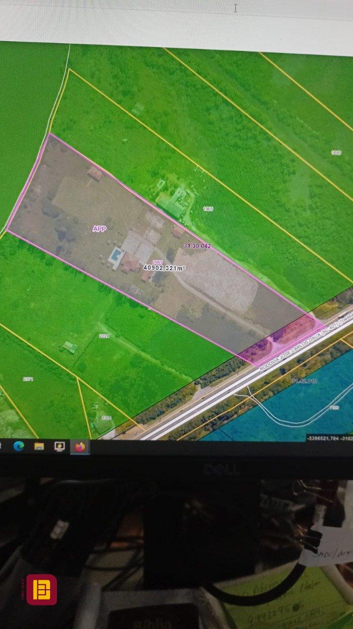 Terreno com 35000m², no bairro Ratones em Florianópolis