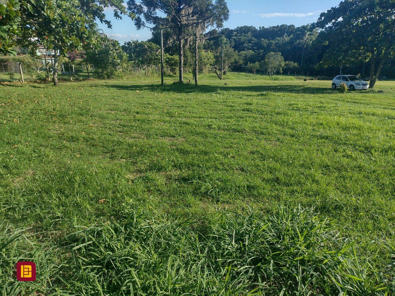 Terreno com 240000m², no bairro Vargem Grande em Florianópolis