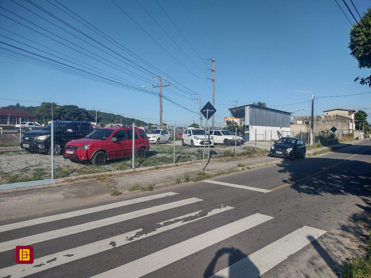 Terreno com 240000m², no bairro Vargem Grande em Florianópolis