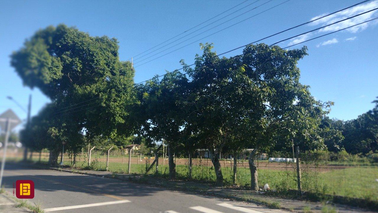 Terreno com 240000m², no bairro Vargem Grande em Florianópolis