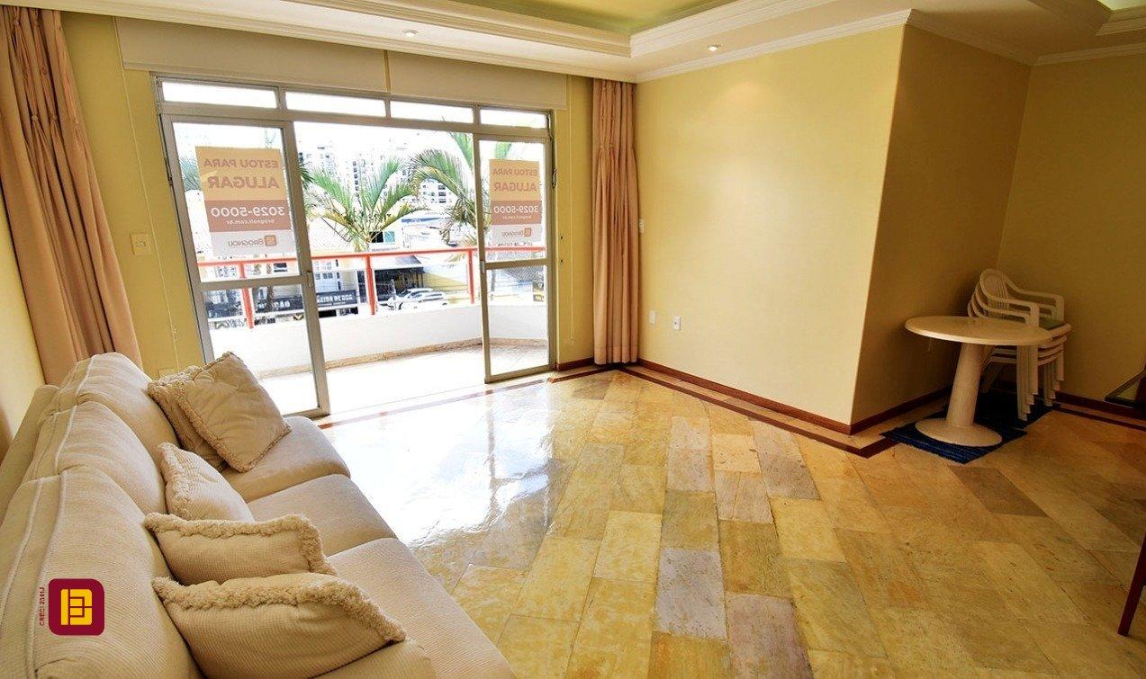 Apartamento com 143m², 5 quartos (sendo 1 suíte), 3 garagens, no bairro Balneário em Florianópolis
