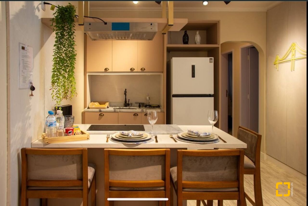 Apartamento com 99m², 3 quartos, no bairro Centro em Florianópolis