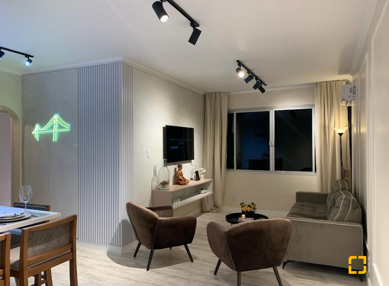 Apartamento com 99m², 3 quartos, no bairro Centro em Florianópolis