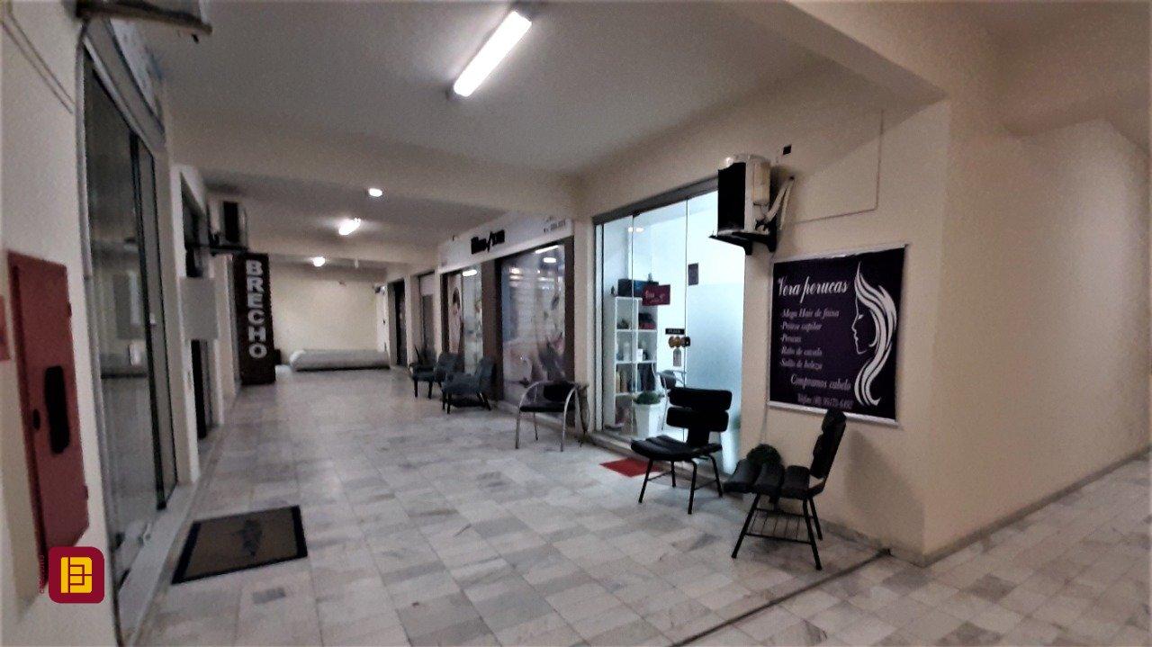 Apartamento com 99m², 3 quartos, no bairro Centro em Florianópolis