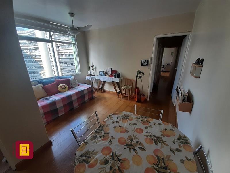 Apartamento com 54m², 2 quartos, no bairro Centro em Florianópolis