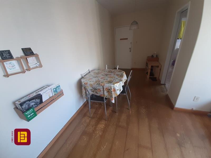 Apartamento com 54m², 2 quartos, no bairro Centro em Florianópolis