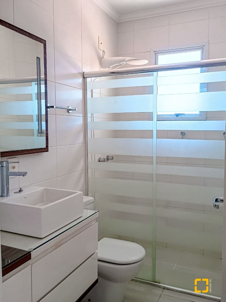 Cobertura com 205m², 4 quartos (sendo 1 suíte), 2 garagens, no bairro Ingleses em Florianópolis