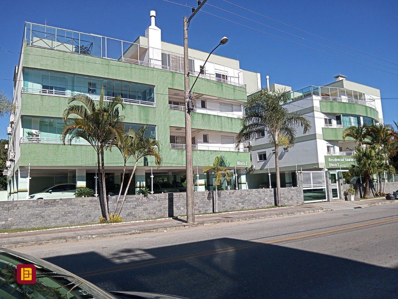 Cobertura com 205m², 4 quartos (sendo 1 suíte), 2 garagens, no bairro Ingleses em Florianópolis
