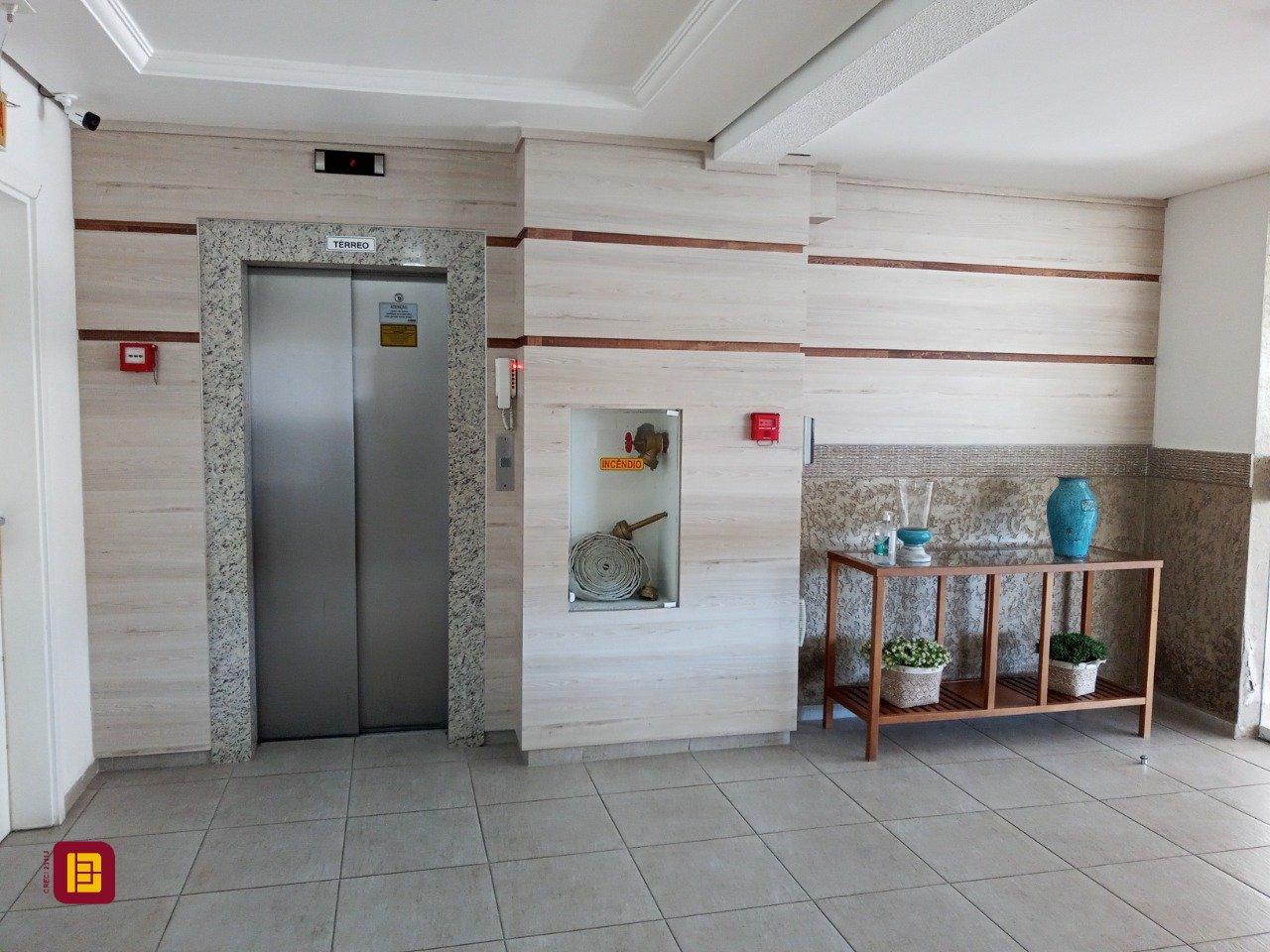 Cobertura com 205m², 4 quartos (sendo 1 suíte), 2 garagens, no bairro Ingleses em Florianópolis