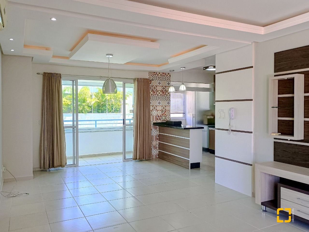 Cobertura com 205m², 4 quartos (sendo 1 suíte), 2 garagens, no bairro Ingleses em Florianópolis