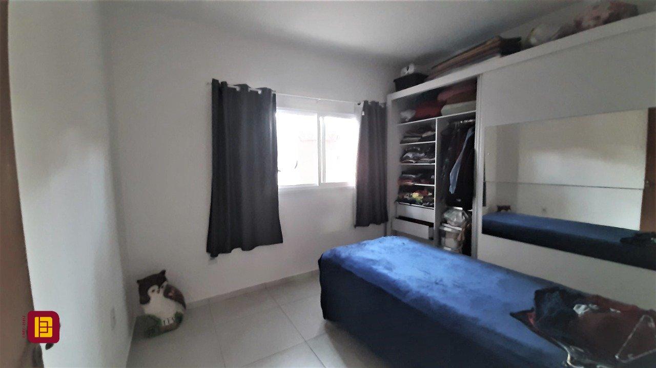 Casa com 68m², 3 quartos, 1 garagem, no bairro Ponte do Imaruim em Palhoça