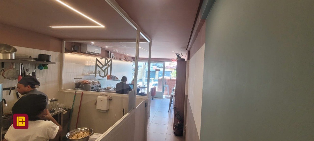 Loja com 44m², no bairro Trindade em Florianópolis