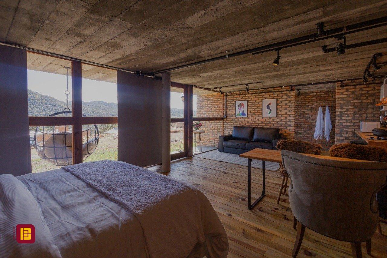 Sítio com 950m², 10 quartos (sendo 10 suítes), no bairro Mundo Novo em Urubici