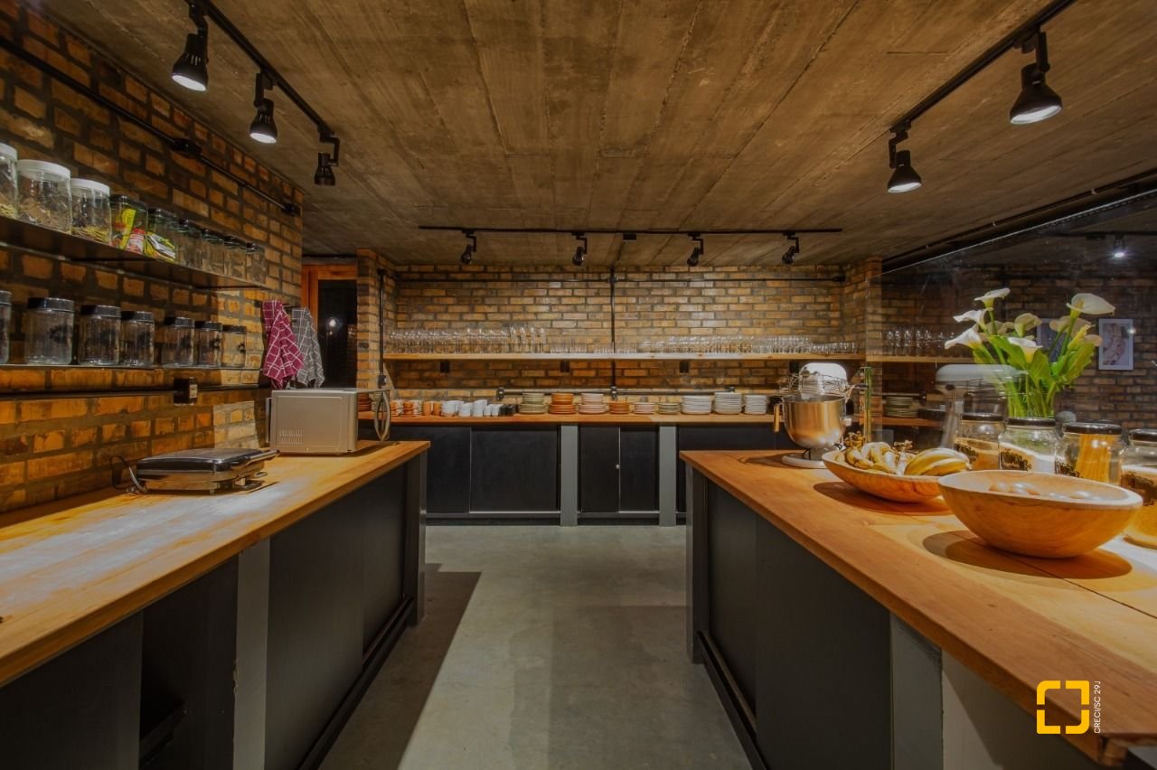 Sítio com 950m², 10 quartos (sendo 10 suítes), no bairro Mundo Novo em Urubici