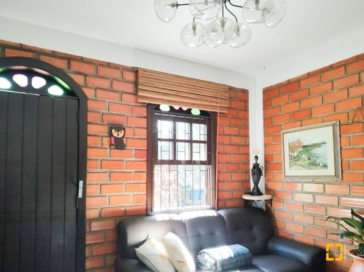 Casa com 200m², 6 quartos (sendo 1 suíte), 3 garagens, no bairro Lagoa da Conceição em Florianópolis