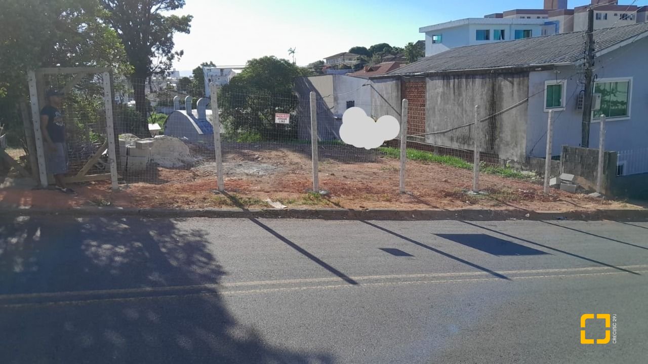 Terreno com 426m², no bairro Jardim Atlântico em Florianópolis