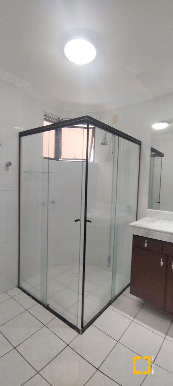 Apartamento com 134m², 3 quartos (sendo 1 suíte), 1 garagem, no bairro Agronômica em Florianópolis