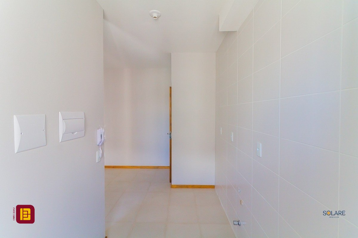 Apartamento com 52m², 2 quartos, 1 garagem, no bairro Vendaval em Biguaçu
