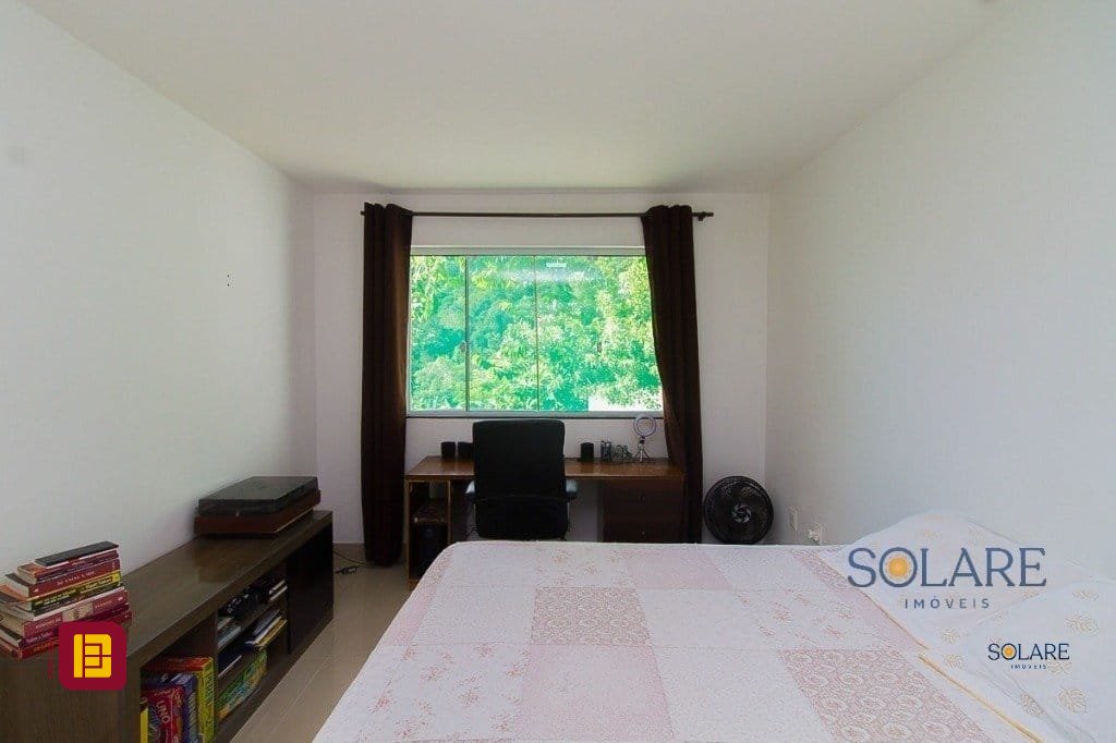 Hotel com 376m², 10 quartos (sendo 3 suítes), no bairro Córrego Grande em Florianópolis