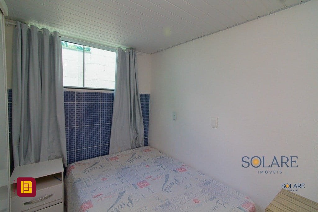 Hotel com 376m², 10 quartos (sendo 3 suítes), no bairro Córrego Grande em Florianópolis