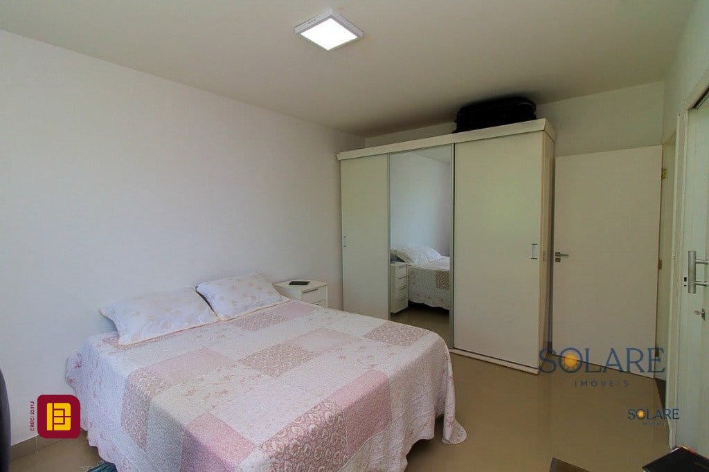 Hotel com 376m², 10 quartos (sendo 3 suítes), no bairro Córrego Grande em Florianópolis