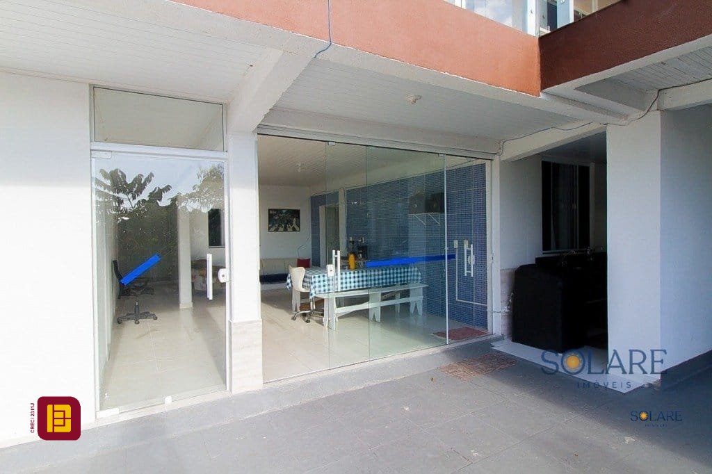 Hotel com 376m², 10 quartos (sendo 3 suítes), no bairro Córrego Grande em Florianópolis