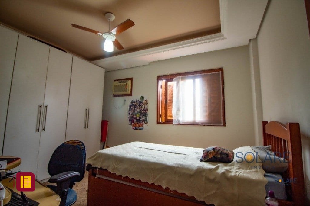 Casa com 430m², 12 quartos (sendo 5 suítes), 2 garagens, no bairro Jurerê em Florianópolis